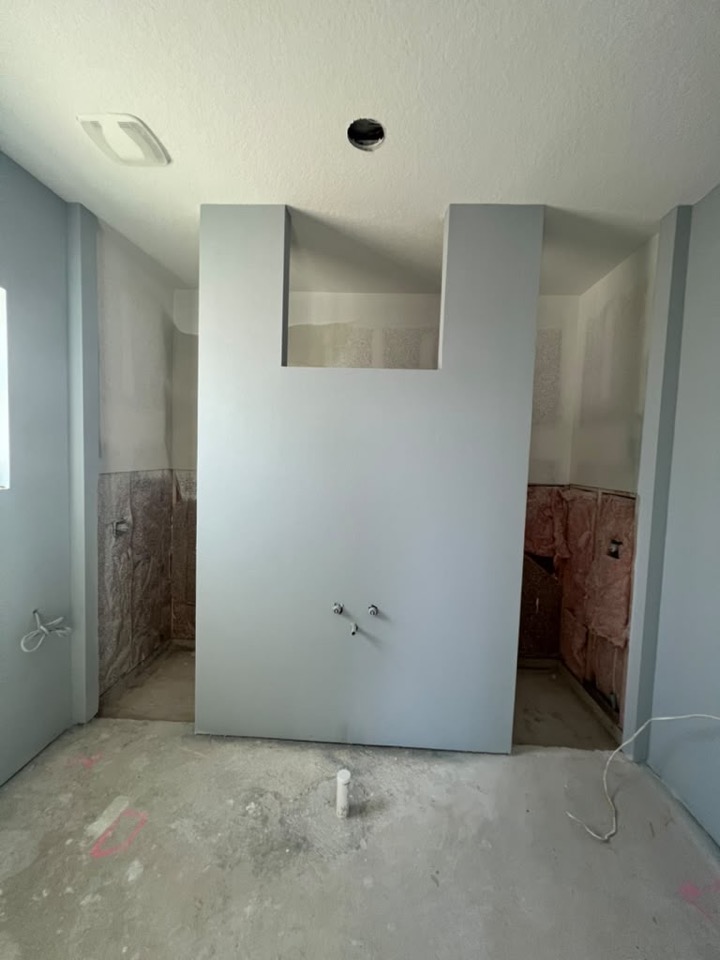Bathroom before remodeling by GS One Tile
